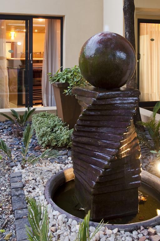 Sentinel Luxury Suite Hotel Pretoria Exterior foto